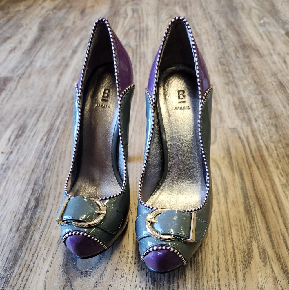 Bakers Shahar Gray & Purple Platform Heel Pumps Sz 6